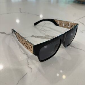 Black & Gold Sunglasses PERFECT condition